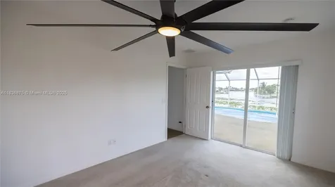501 SE 7th Street Cape Coral FL 33990