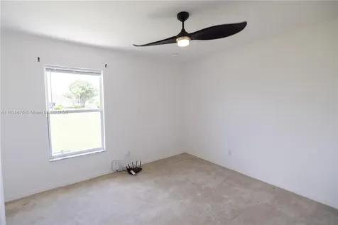 501 SE 7th Street Cape Coral FL 33990