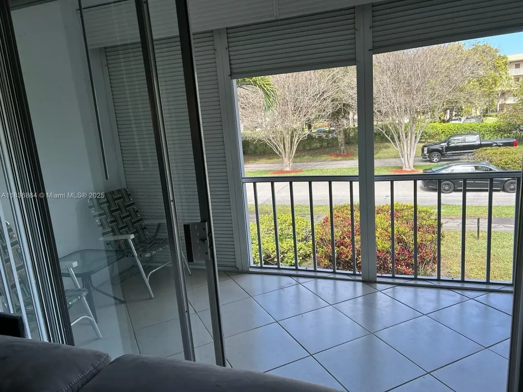 1206 Bahama Bend Coconut Creek FL 33066