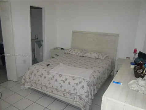 6780 W 2nd Court Hialeah FL 33012