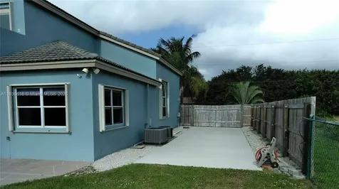 170 NE Dominican Terrace Port St. Lucie FL 34983