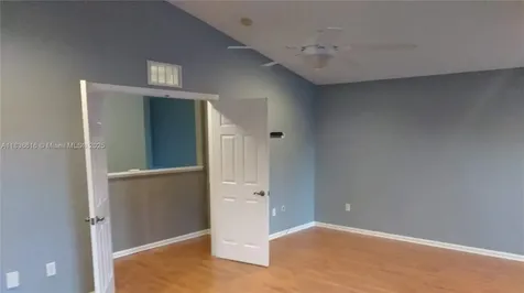 170 NE Dominican Terrace Port St. Lucie FL 34983