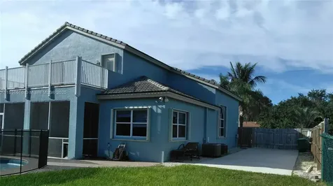 170 NE Dominican Terrace Port St. Lucie FL 34983