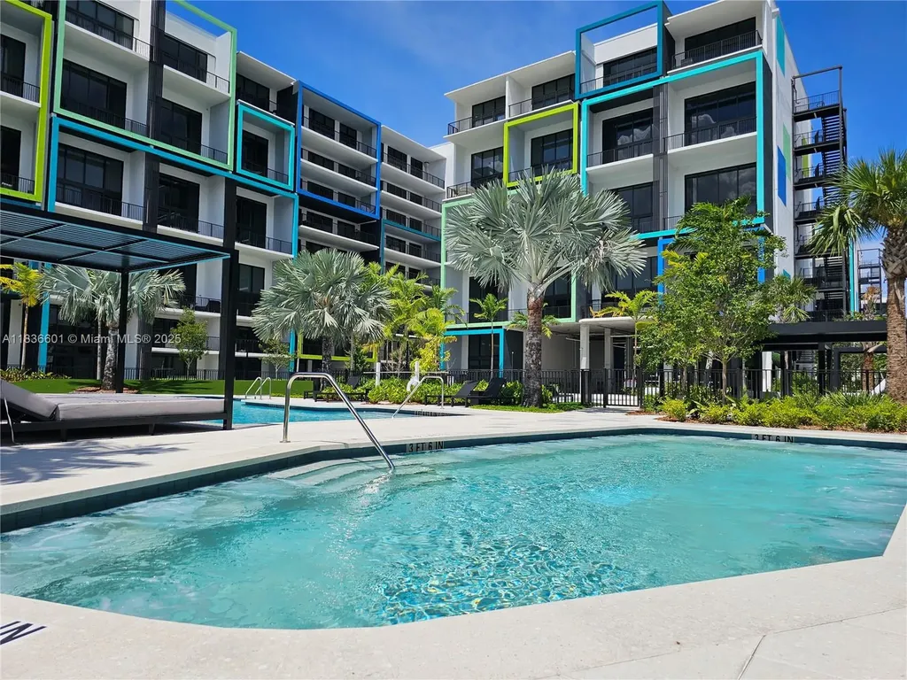 4400 Sunrise Boulevard Plantation FL 33317