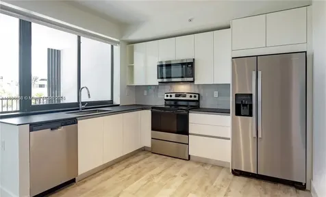 4400 Sunrise Boulevard Plantation FL 33317
