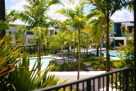 4400 Sunrise Boulevard Plantation FL 33317