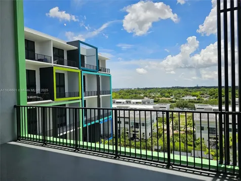 4400 Sunrise Boulevard Plantation FL 33317