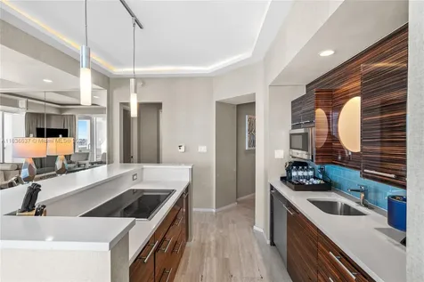 551 N Fort Lauderdale Beach Boulevard Fort Lauderdale FL 33304