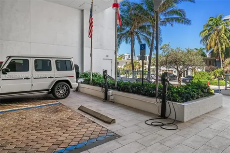 551 N Fort Lauderdale Beach Boulevard Fort Lauderdale FL 33304