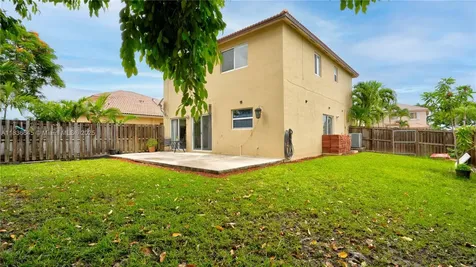 8740 SW 214th Terrace Cutler Bay FL 33189