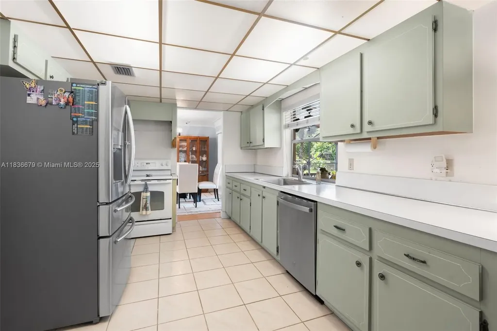 10620 NW 41st Street Coral Springs FL 33065