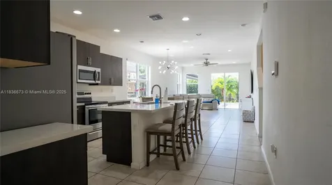 13321 SW 274th Terrace Homestead FL 33032
