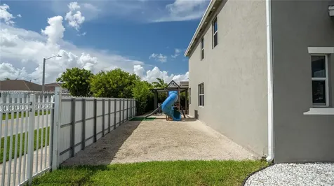 13321 SW 274th Terrace Homestead FL 33032