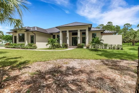 524 13th Street SW Naples FL 34117