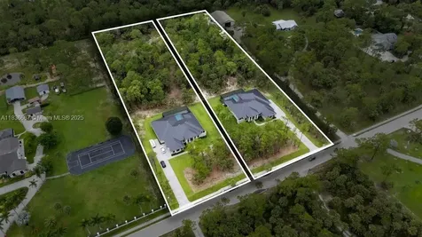 524 13th Street SW Naples FL 34117
