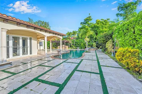 13400 SW 83rd Avenue Pinecrest FL 33156