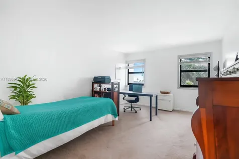 1201 S Ocean Drive Hollywood FL 33019