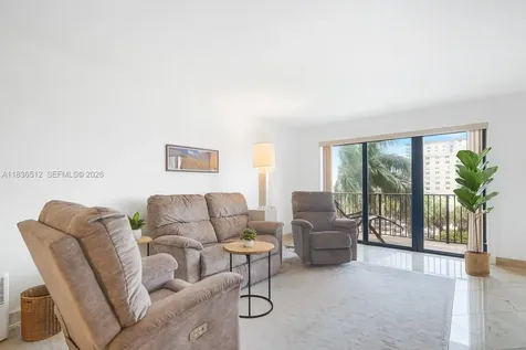 1201 S Ocean Drive Hollywood FL 33019