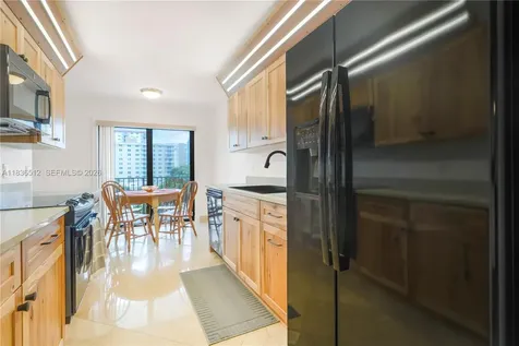 1201 S Ocean Drive Hollywood FL 33019