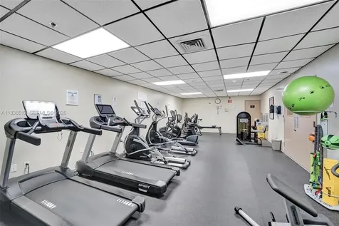 1201 S Ocean Drive Hollywood FL 33019