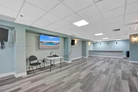 1201 S Ocean Drive Hollywood FL 33019