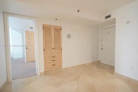1201 S Ocean Drive Hollywood FL 33019