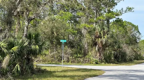 12501 Harlow Avenue Port Charlotte FL 33953