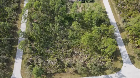 12501 Harlow Avenue Port Charlotte FL 33953
