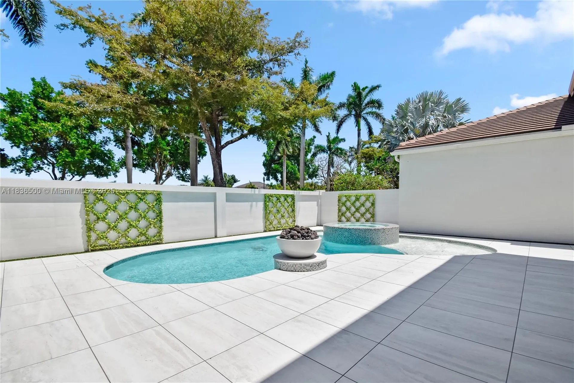 6210 NW 42nd Way Boca Raton FL 33496