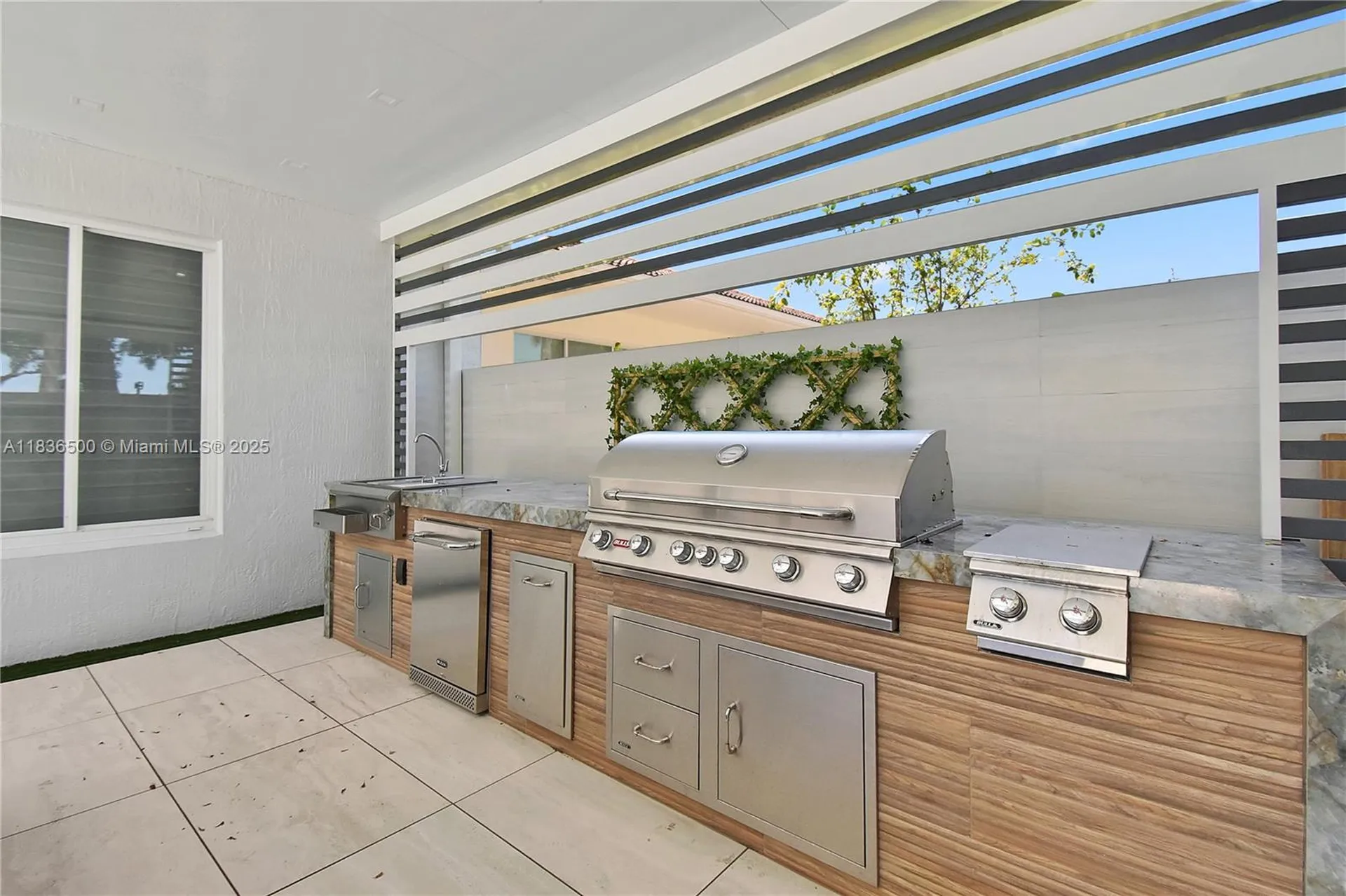 6210 NW 42nd Way Boca Raton FL 33496