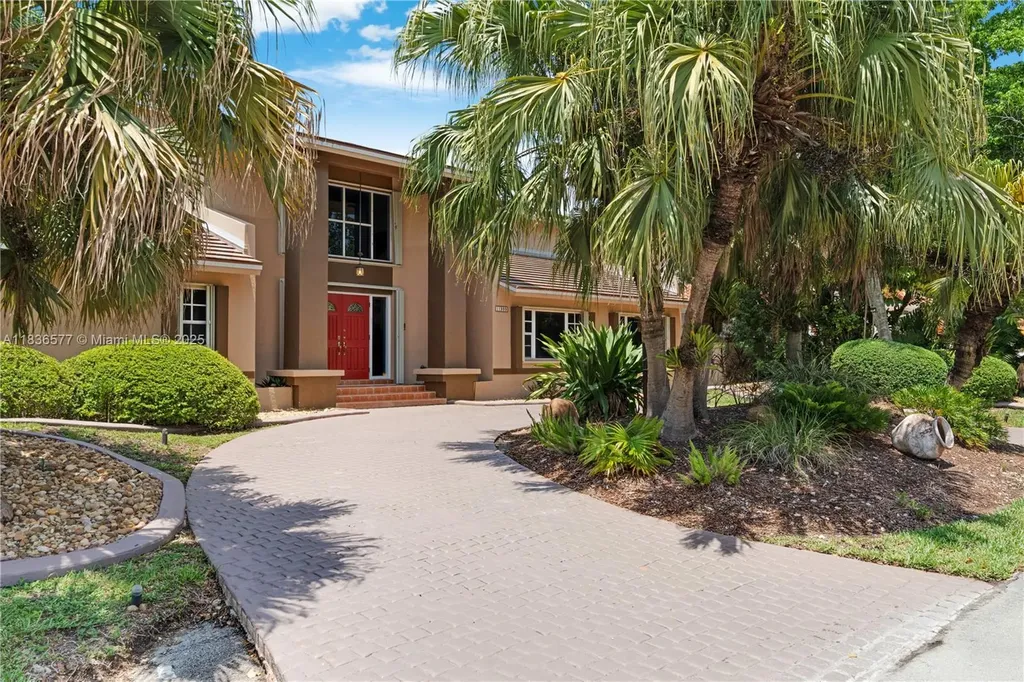 11999 SW 92nd Lane Miami FL 33186