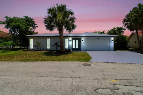 4808 Mango Drive Tamarac FL 33319
