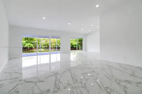 4808 Mango Drive Tamarac FL 33319