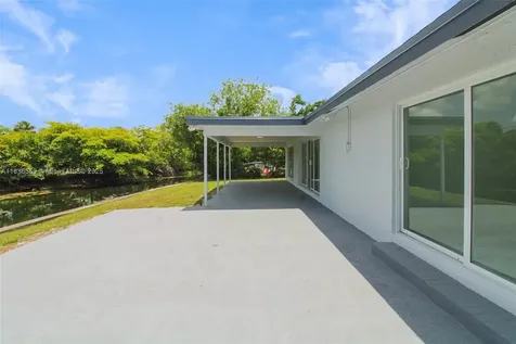 4808 Mango Drive Tamarac FL 33319
