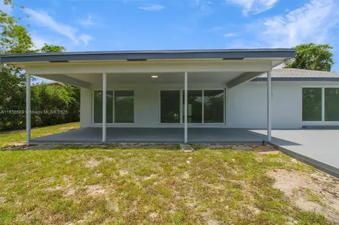 4808 Mango Drive Tamarac FL 33319