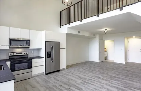 4400 Sunrise Boulevard Plantation FL 33317