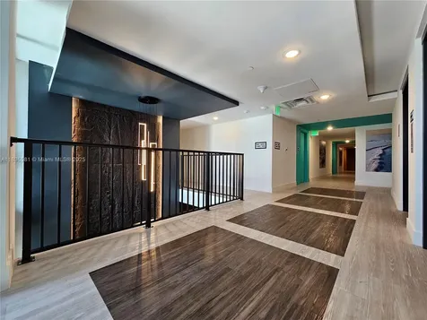 4400 Sunrise Boulevard Plantation FL 33317