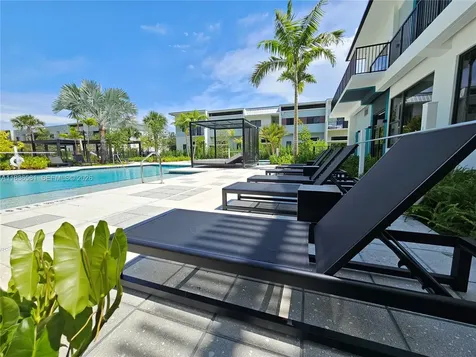 4400 Sunrise Boulevard Plantation FL 33317