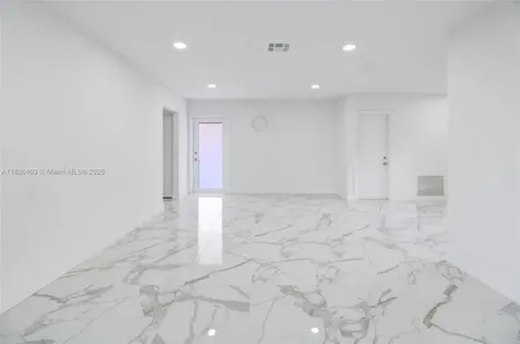 6541 SW 8th Street North Lauderdale FL 33068