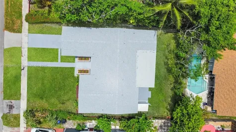 6541 SW 8th Street North Lauderdale FL 33068