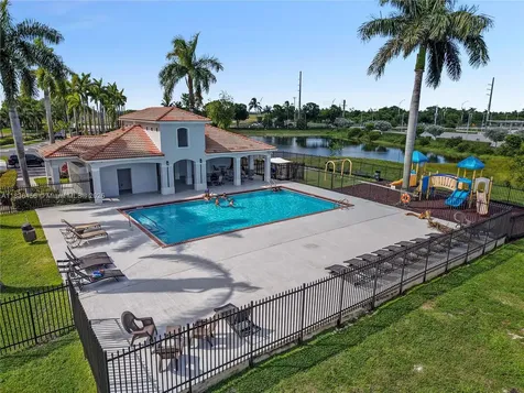 14815 SW 9th Lane Miami FL 33194