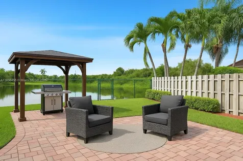 14815 SW 9th Lane Miami FL 33194