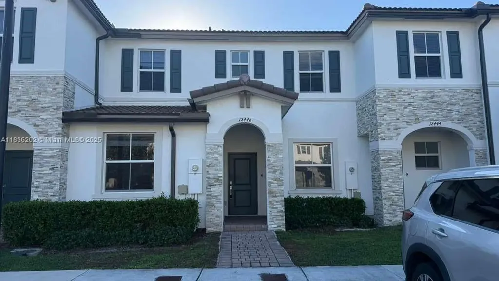 12440 NW 23rd Court Miami FL 33167