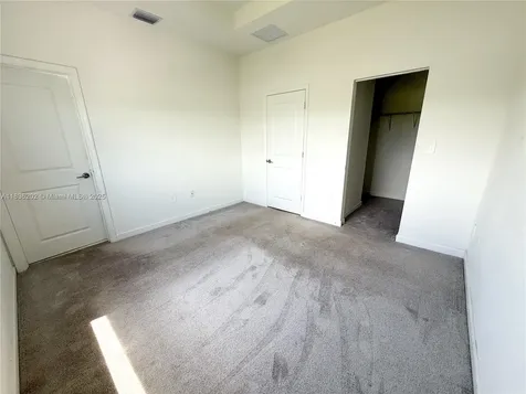 12440 NW 23rd Court Miami FL 33167