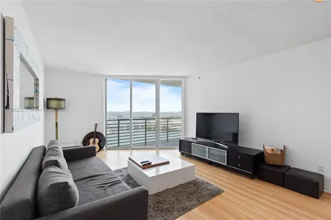 335 S Biscayne Boulevard Miami FL 33131