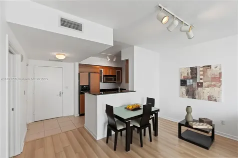 335 S Biscayne Boulevard Miami FL 33131