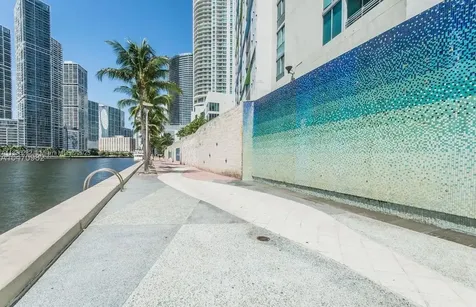 335 S Biscayne Boulevard Miami FL 33131
