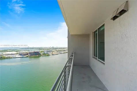 335 S Biscayne Boulevard Miami FL 33131