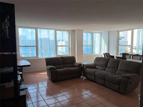 3505 S Ocean Drive Hollywood FL 33019