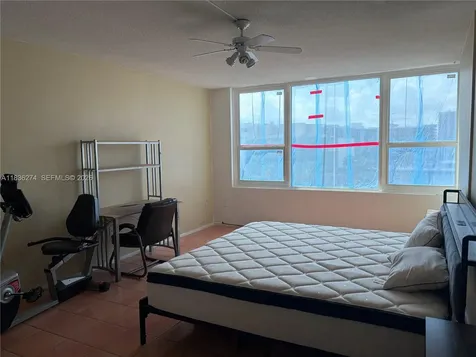 3505 S Ocean Drive Hollywood FL 33019